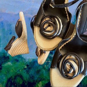 STEVEN by Steve Madden Ankle Wrap Wedge Espadrilles Khaki Flower Sandals